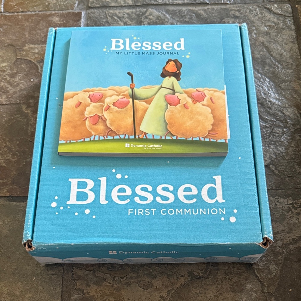 Dynamic Catholic Blessed First Communion Set